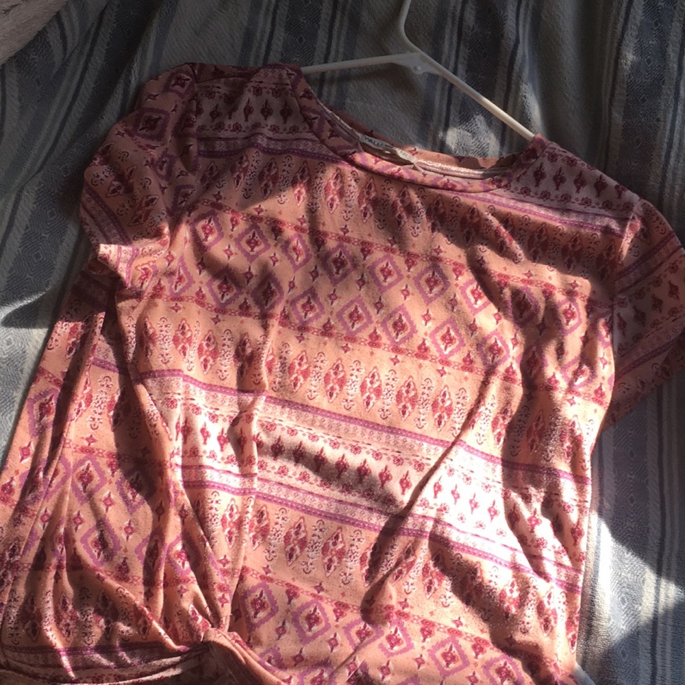 Wallflower oversized tie shirt